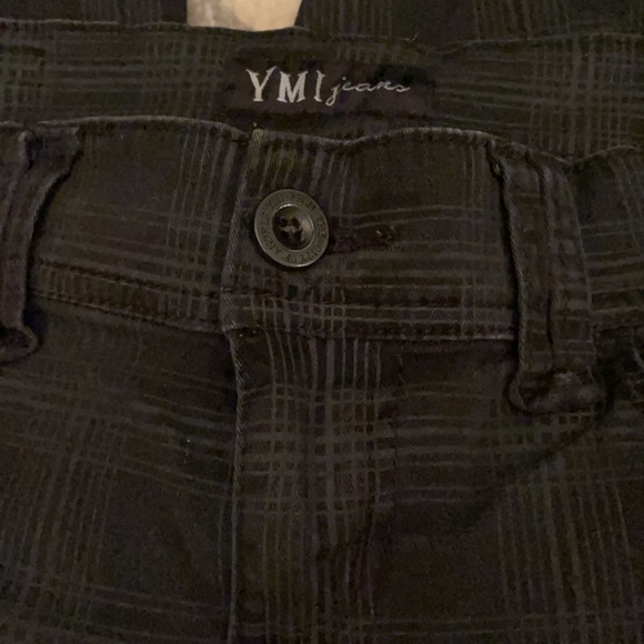 WALKING/GOLF SHORTS *PICK 2 FOR $20* - Picture 3 of 7